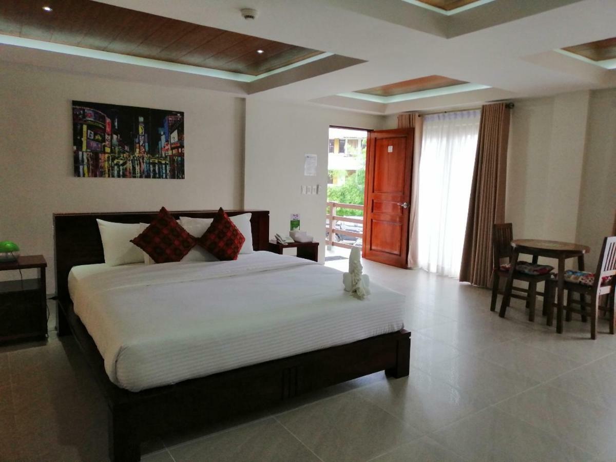 Nirvana Resort Puerto Galera Εξωτερικό φωτογραφία