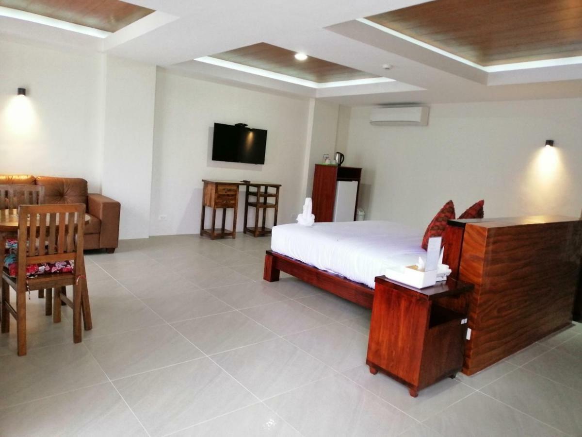 Nirvana Resort Puerto Galera Εξωτερικό φωτογραφία