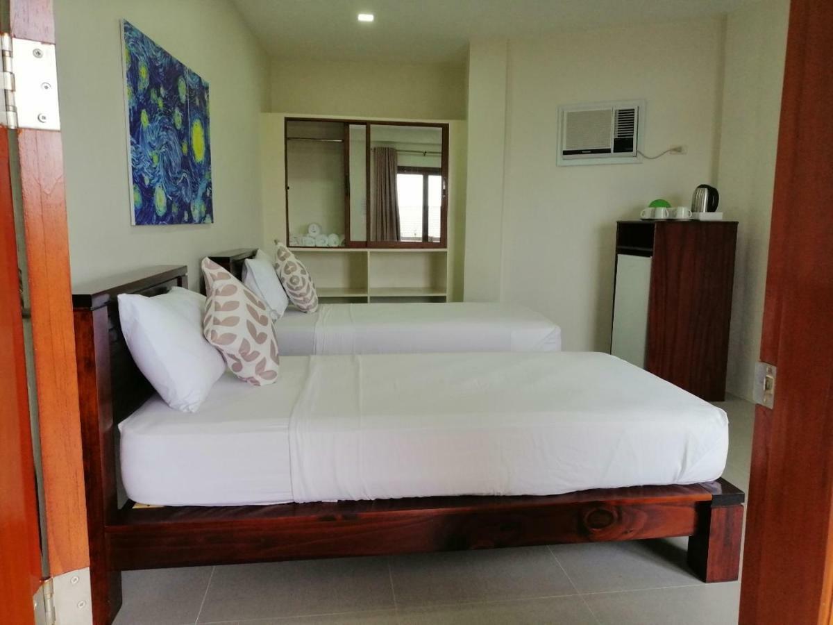 Nirvana Resort Puerto Galera Εξωτερικό φωτογραφία